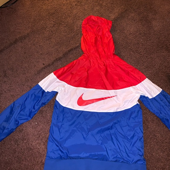 Nike jacket - Picture 2 of 2